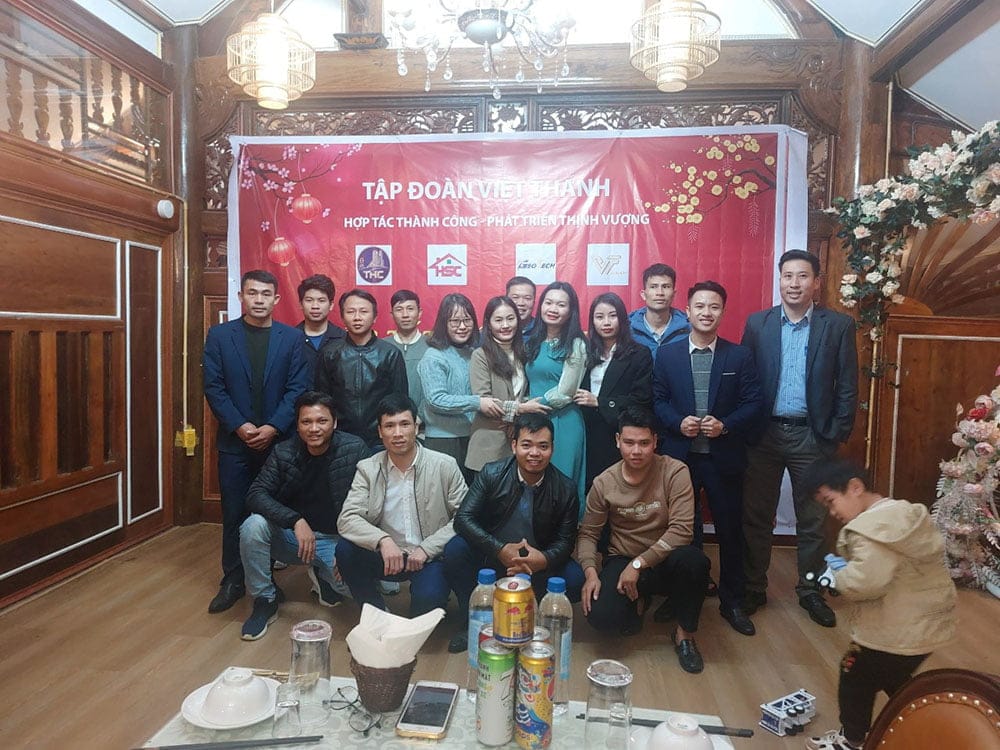 tập đoàn việt thanh tết 2023