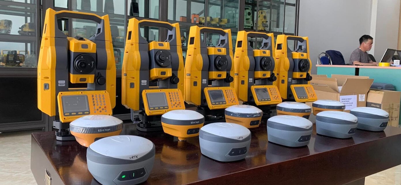 Việt Thanh Group và ứng dụng công nghệ GPS RTK trong xây dựng 8 Sản phẩm máy trắc địa tại Việt Thanh