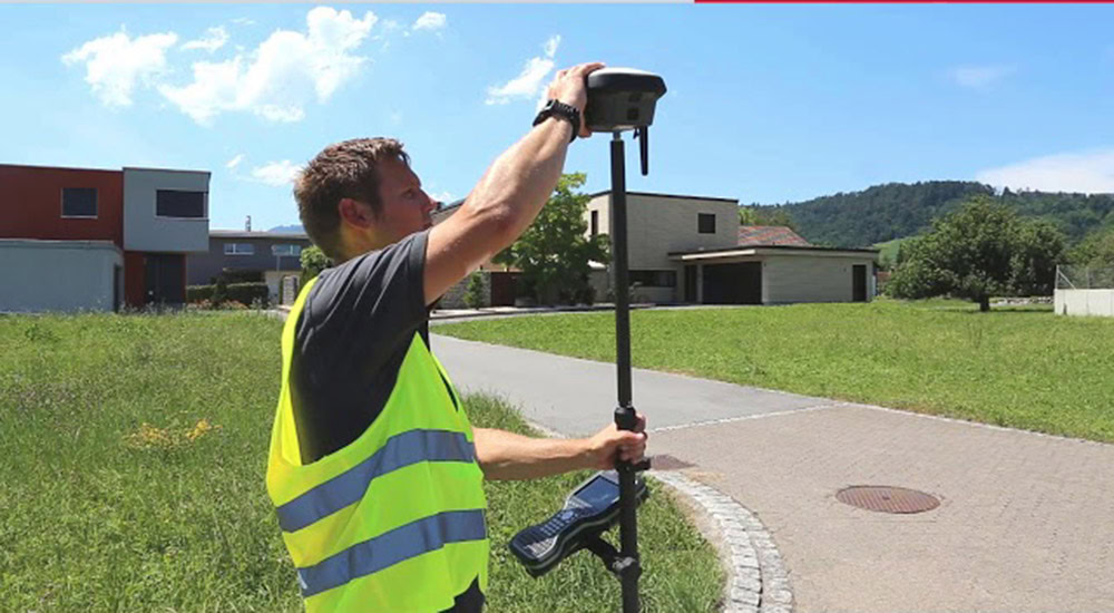 máy RTK Leica GS18 T