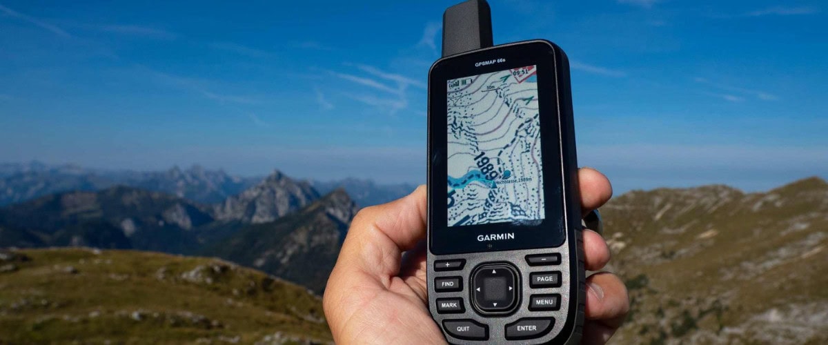 Máy định vị GPS cầm tay - Xác định tọa độ địa lý của một điểm