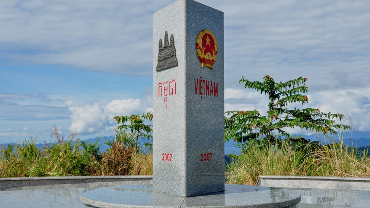 mốc quốc giới là gì