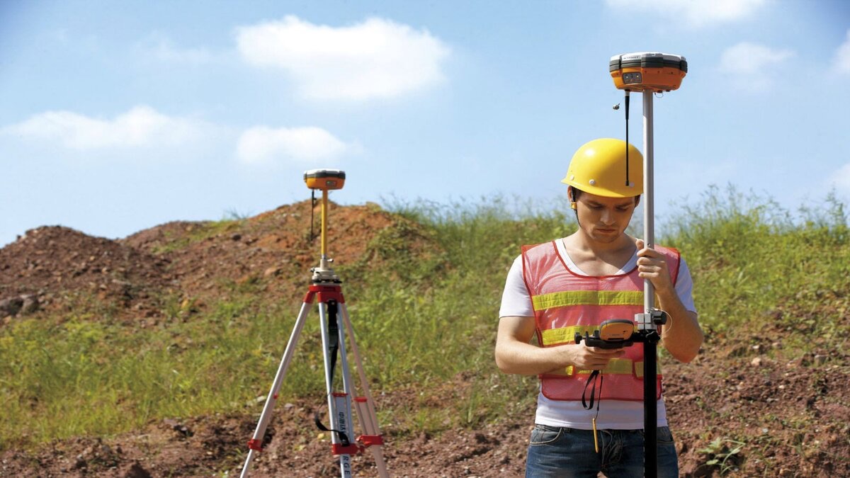Máy RTK hay máy toàn đạc để quan trắc công trình: Lựa chọn nào tối ưu hơn? 1 Máy RTK hay máy toàn đạc để quan trắc công trình
