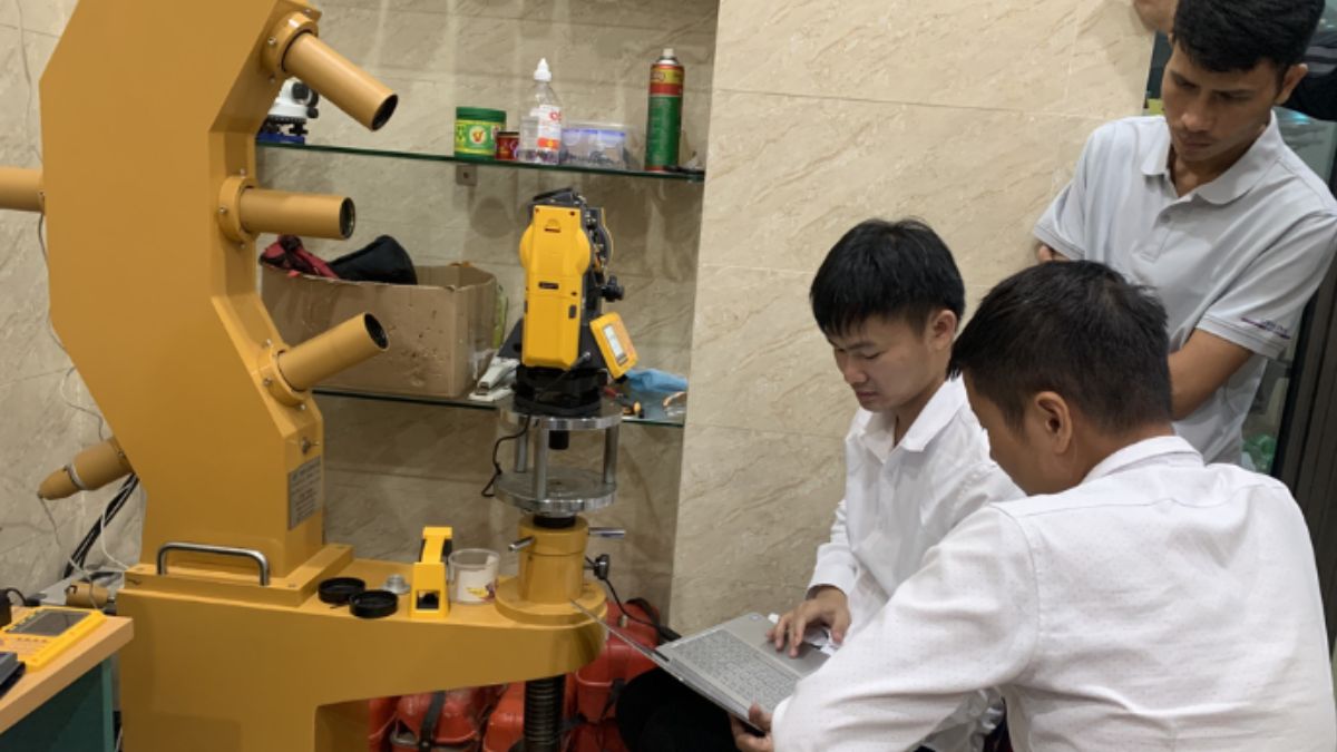 Lỗi núm điều quang máy toàn đạc: Nguyên nhân, cách xử lý 2 Lỗi Núm điều Quang Máy Toàn đạc_ Nguyên Nhân, Cách Xử Lý