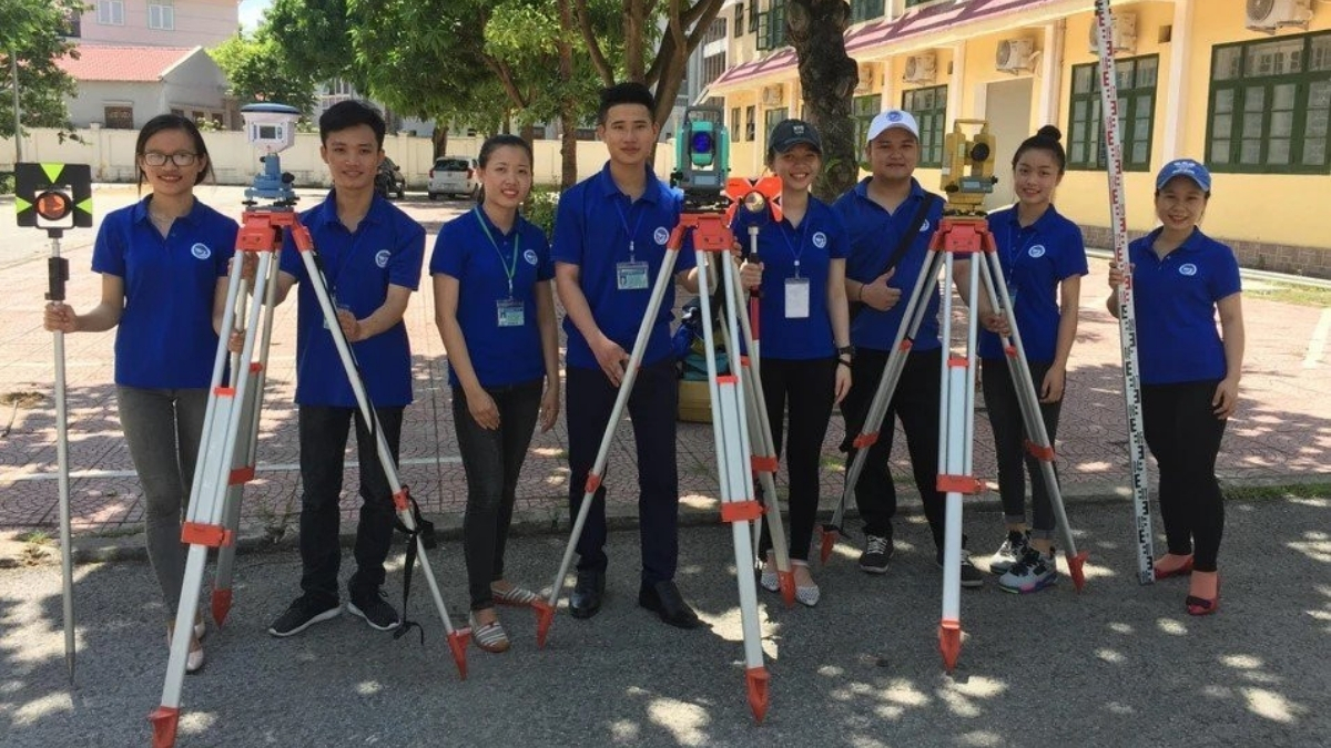 Giải đáp chi tiết: Ngành Quản lý đất đai học trường nào ở Hà Nội? 4 Nganh-quan-ly-dat-dai-hoc-truong-nao-o-ha-noi-4