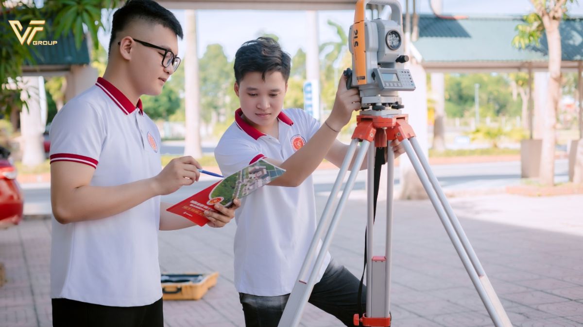 Ngành Quản lý đất đai học trường nào ở TPHCM