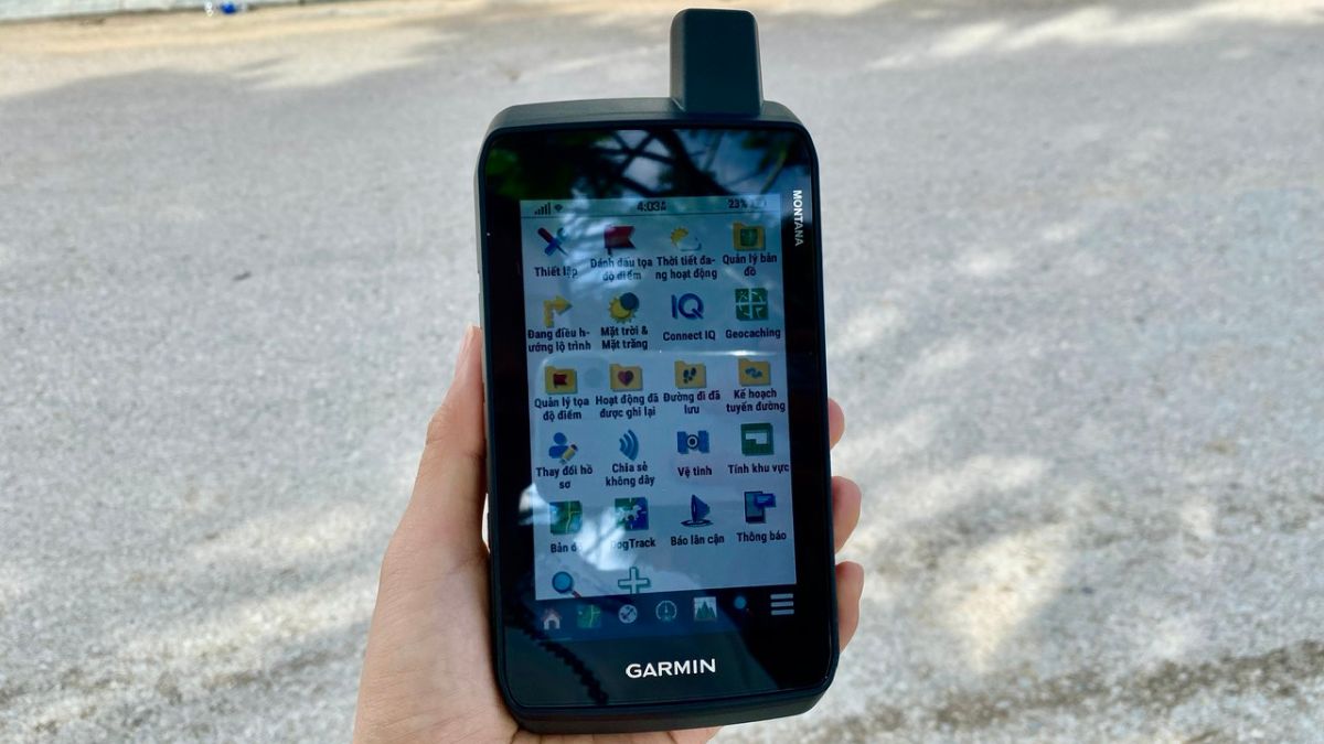 Máy garmin Montana 710