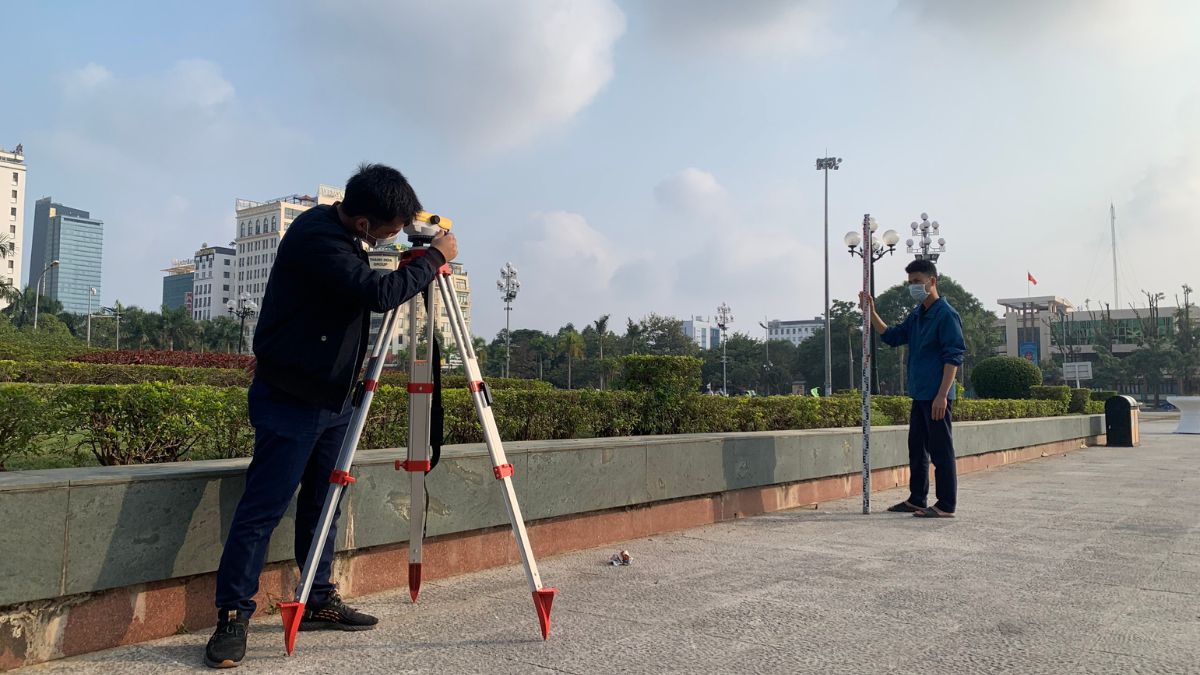 Sửa chữa kiểm nghiệm máy thủy bình tại Quảng Ngãi