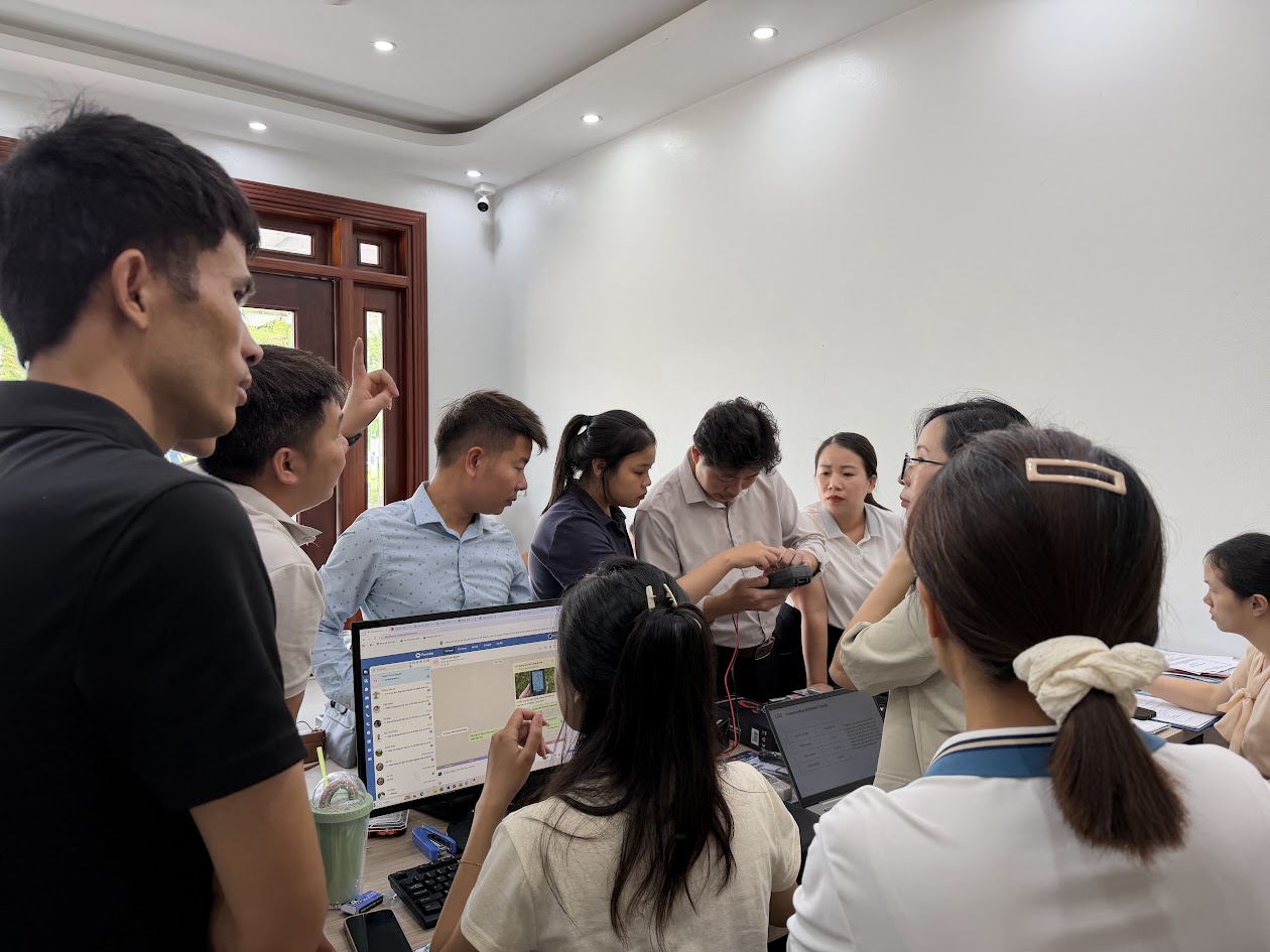 Việt Thanh Group tham gia đào tạo sản phẩm và chuyển giao công nghệ từ thương hiệu CEM 3 Thuong Hieu Cem 3